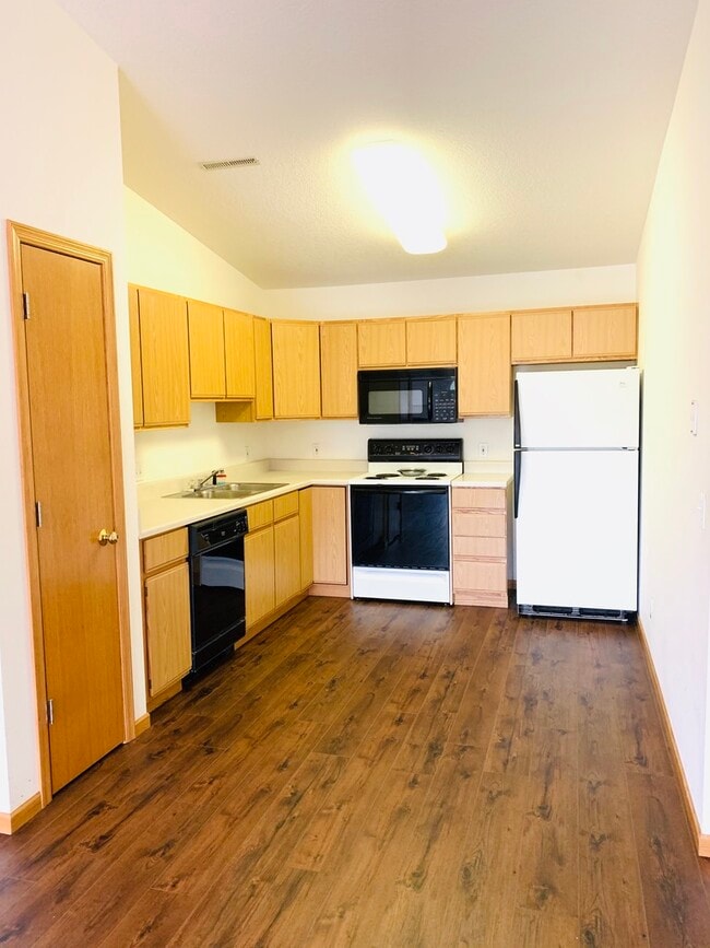 Photo - 3470 Parkwild Dr Unidad 9