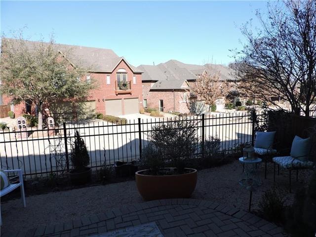 Photo - 420 Gershwin Way