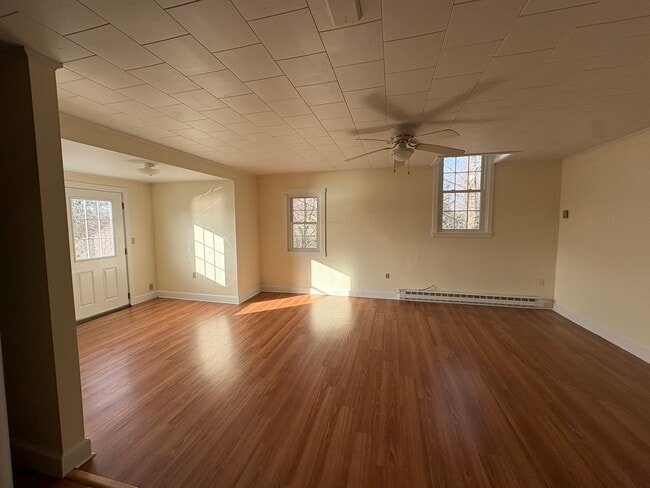 Photo - 103 US Route 1 Unit #3upstairs