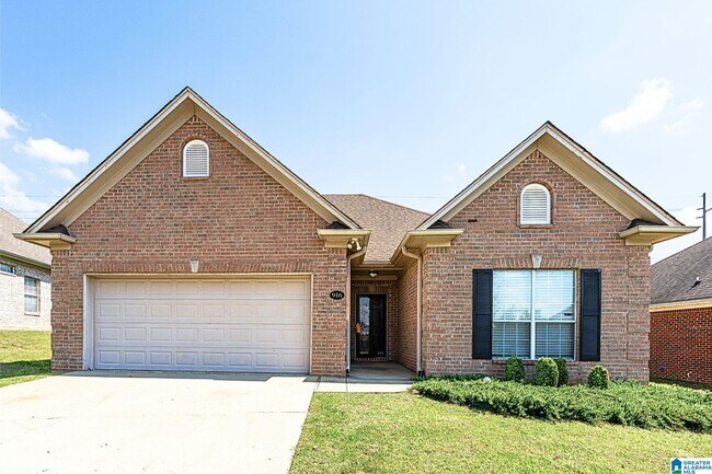 Building Photo - 916 Daventry Trail