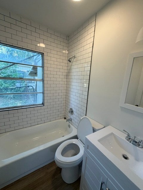 Photo - 540 Dunbar Ave