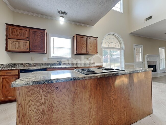 Photo - 7986 Oak Pebble Cv