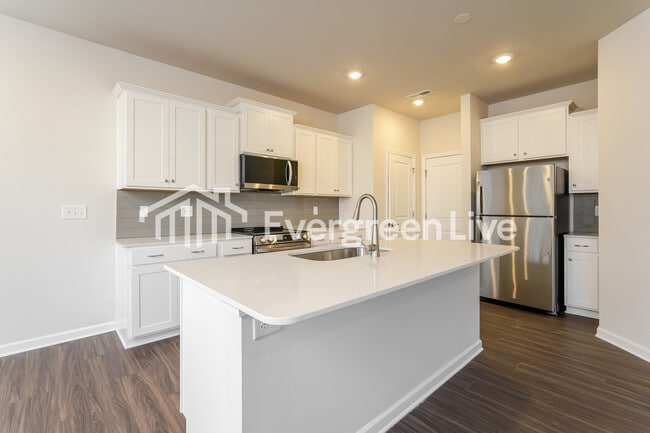 Photo - 822 Pear Blossom Ct