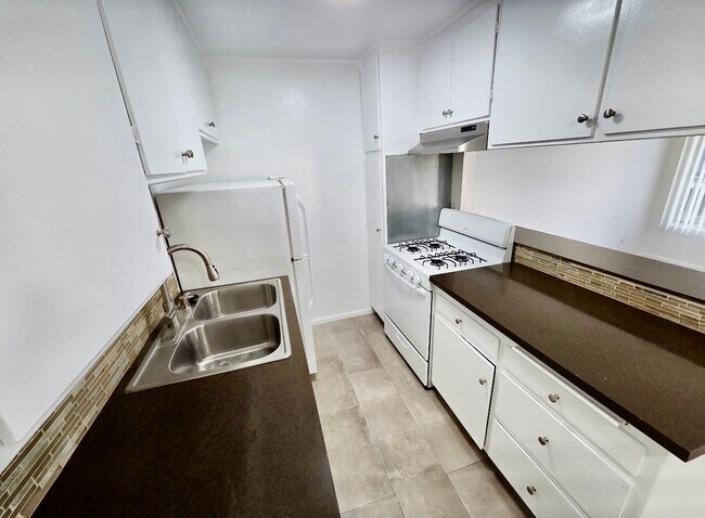 Photo - 1248 Mariposa St Unit 102