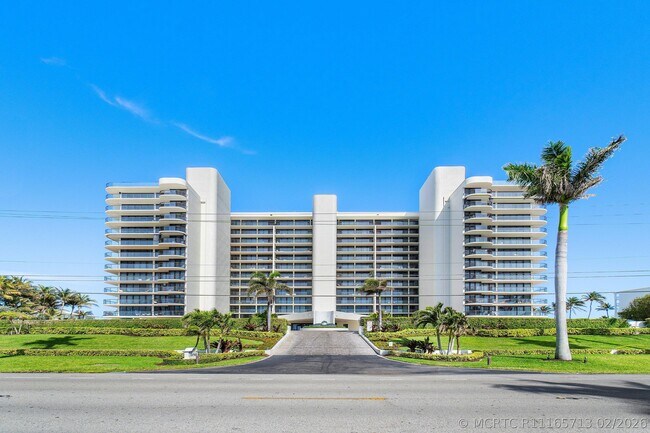 Building Photo - 2727 S Ocean Blvd Unit 405