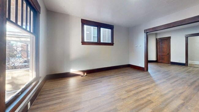 Building Photo - 1145 7th St NW Unit 1147 7th St NW