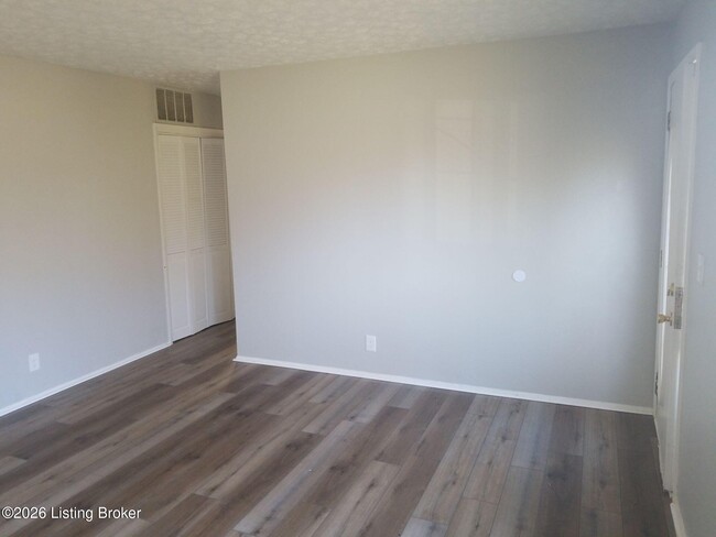 Photo - 9812 Saturn Dr