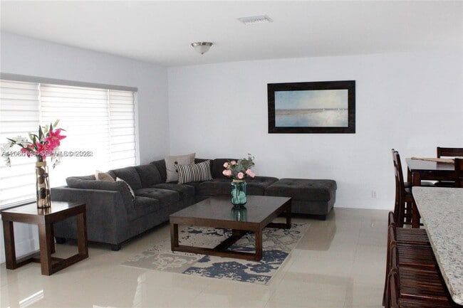 Photo - 8811 SW 54th Terrace