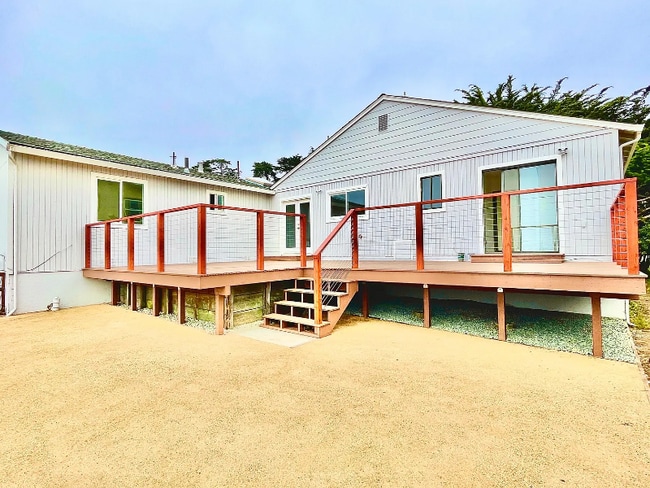 Photo - 544 Vista Mar Ave