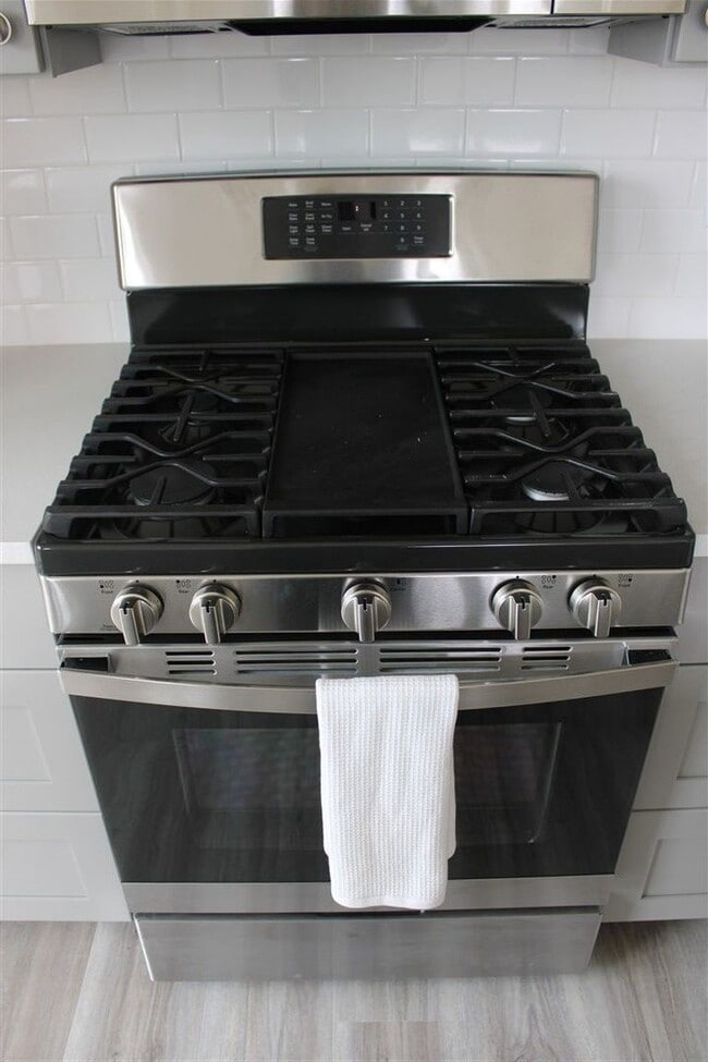 Photo - 2 bedroom 2 bathroom Brand  New Constructi... Unit C