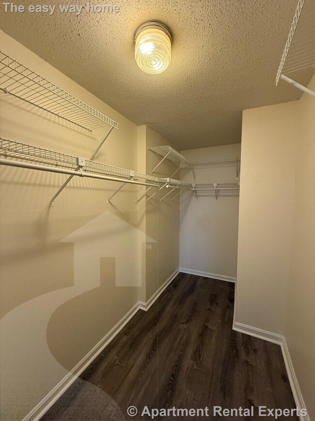 Photo - 345 Franklin St Unidad #104