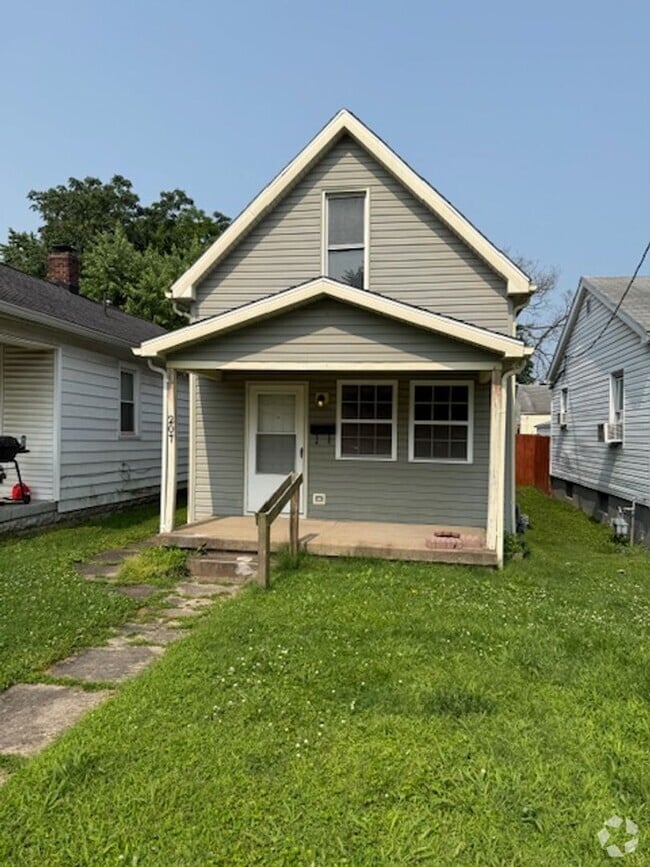 Building Photo - 207 S Willow Rd Rental