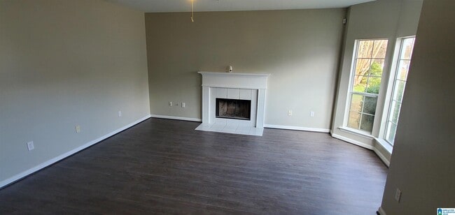 Photo - 1617 King James Dr