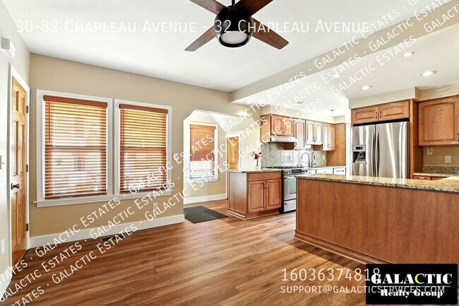 Photo - 30-32 Chapleau Avenue-32 Chapleau Avenue Unit 32 Chapleau Avenue