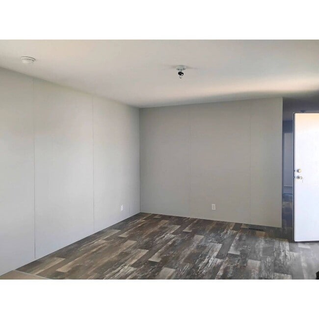 Photo - 1521 Nancys Dr