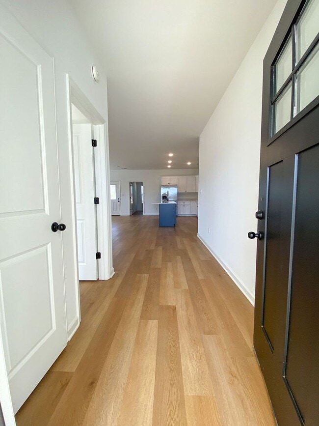 Photo - 126 Oak Ave