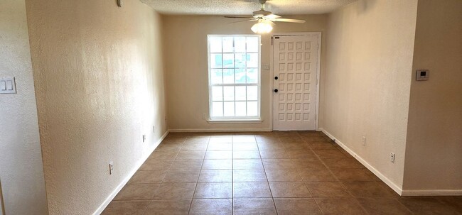 Photo - 1729 Sherrye Dr