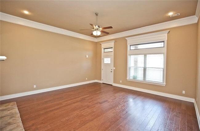 Photo - 4609 SW Plumley Ave