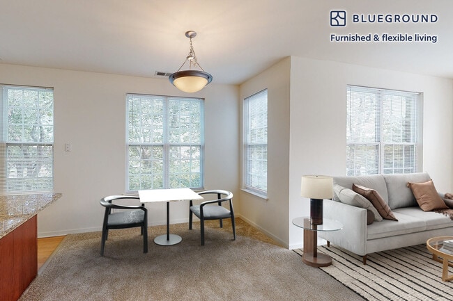 Photo - 998 Stewart Ave Unidad FL3-ID2406A