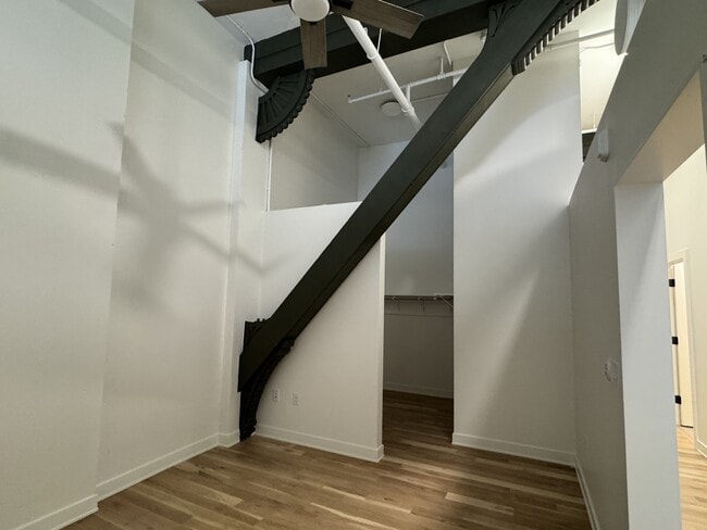 Photo - 110 W 9th St Unit 3B
