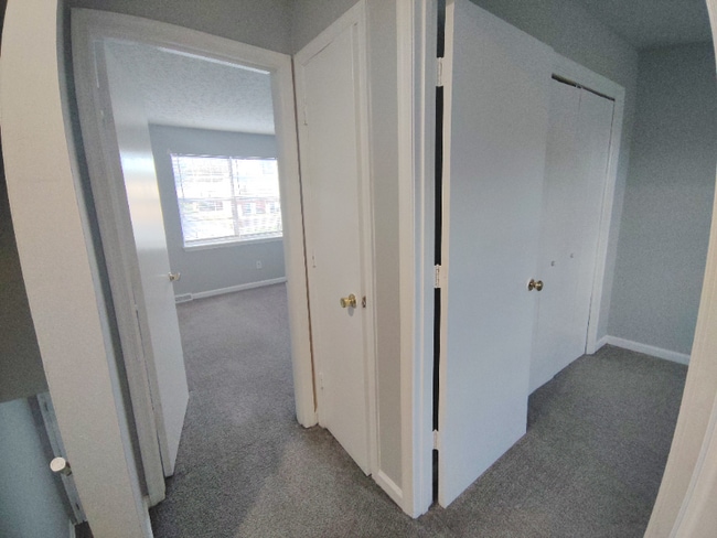 Photo - 7 Duiguid Dr