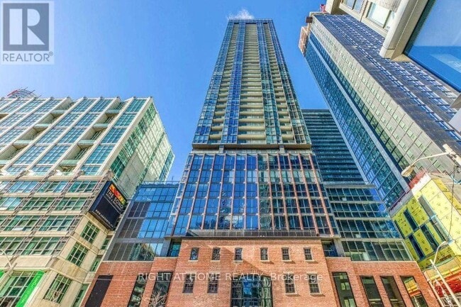 Photo - 88 Blue Jays Way Unit 1111