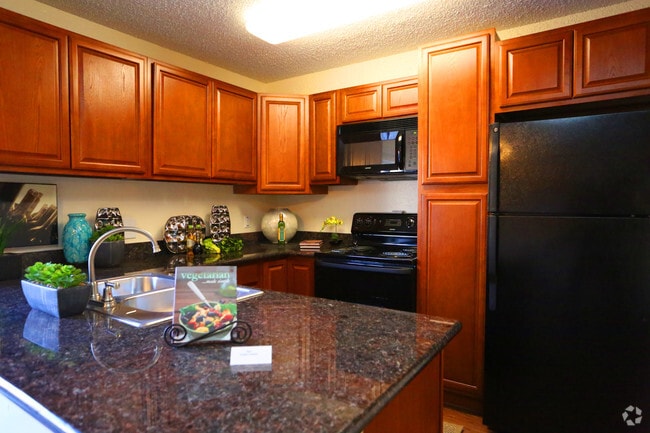 2BR,2BA_1,224 Sq Ft