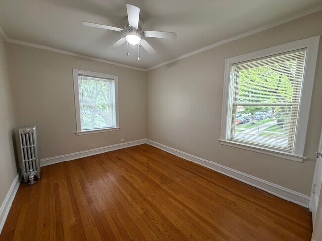 Photo - 5230 N Rockwell St