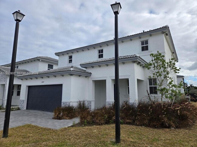 Building Photo - 14894 SW 163rd St Unit #