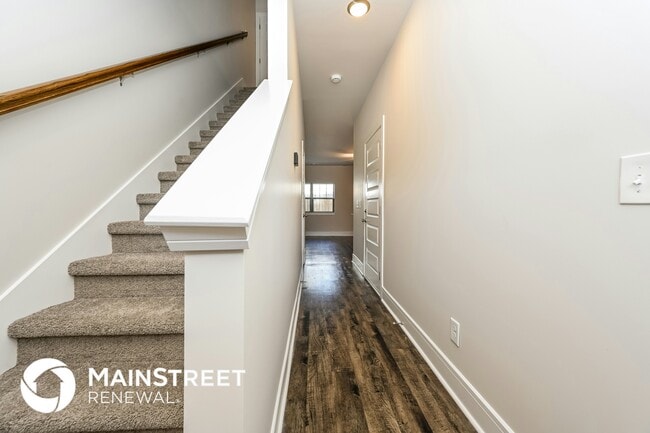 Photo - 104 Hartsville Ct