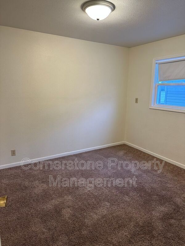 409 S 13th St Condo For Rent in Fort Dodge, IA