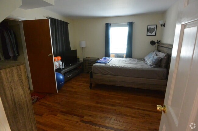 Building Photo - 15 Mansfield St Unit 2 Rental