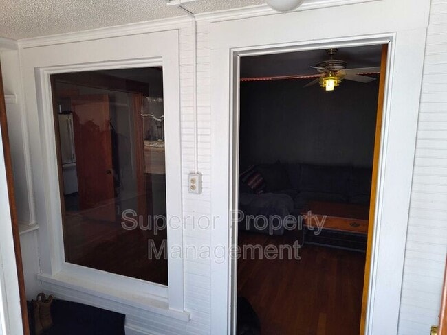 Photo - 611 Seymour Ave