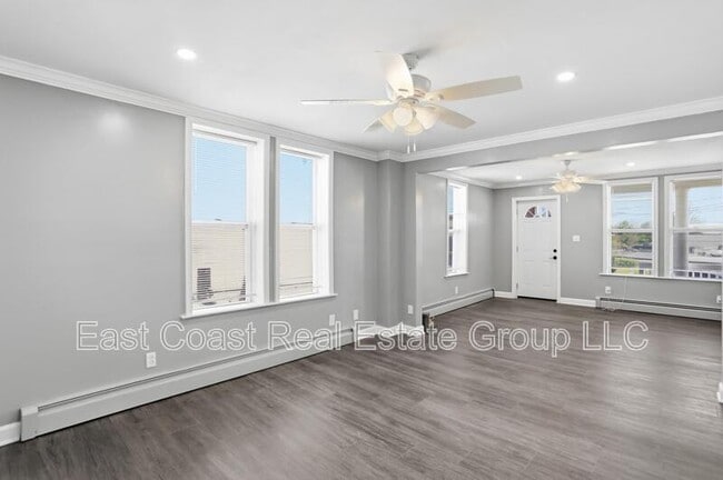 Photo - 805 Mulberry Ave