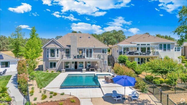 Building Photo - Luxury Lakefront Retreat with Pool, Hot Tu... Rental