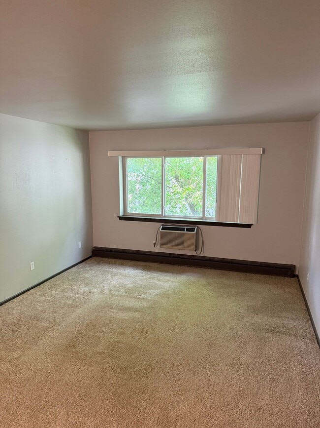 Photo - 2605 N Frederick Ave Unit 209