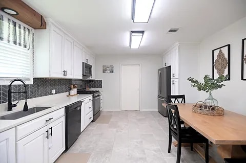 Photo - 152 Bayou Vista Dr