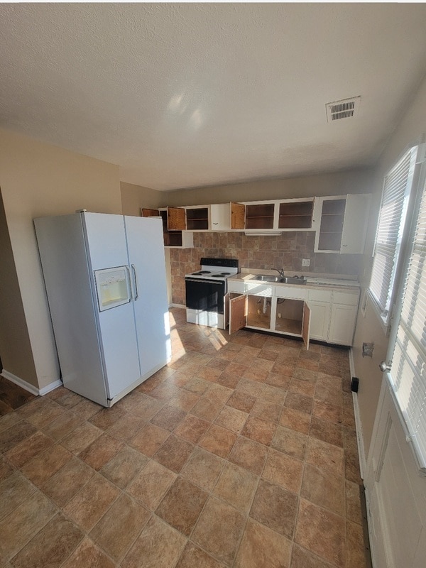 Photo - 6005 Dickson Rd Unit Apt 3