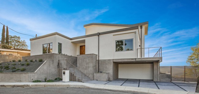 Photo - 3865 Beverly Ridge Dr