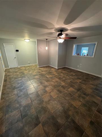 Photo - 2121 Cliff Park