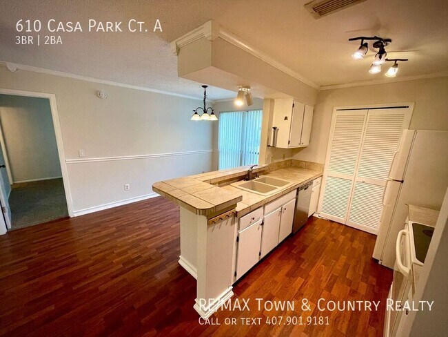 Photo - 610 Casa Park N Ct