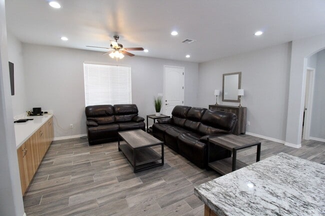 Photo - 3 bedroom home in the Yuma Valley