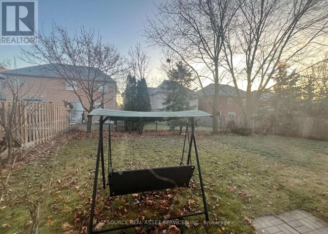 Photo - 181 Norland Cir
