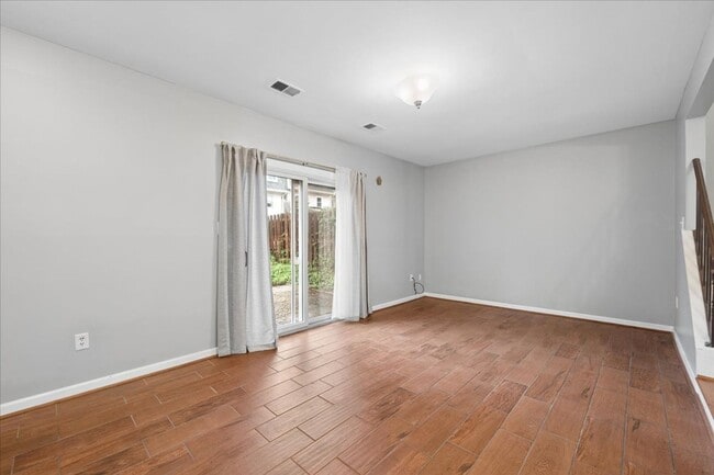 Photo - 14 Moon Maiden Ct