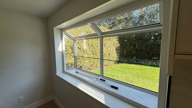 Photo - 3089 Starlight Way