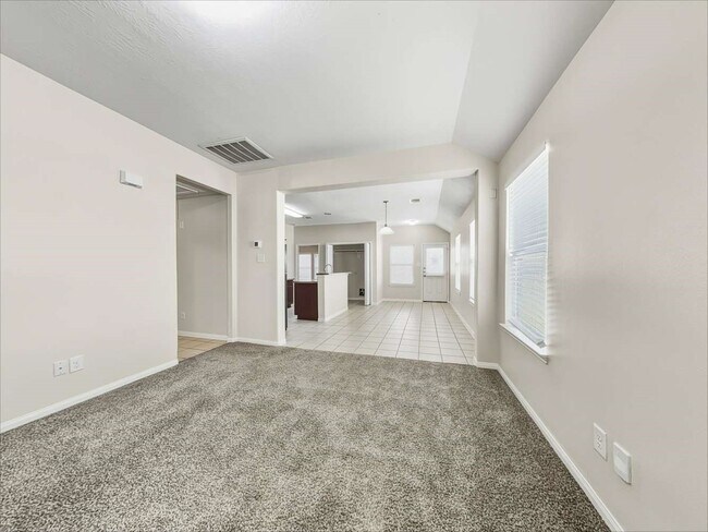Photo - 5907 Deep S Dr