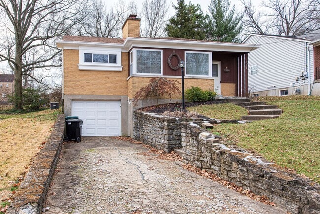 Building Photo - 3031 Irvella Pl