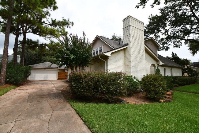 Photo - 3410 Plum Brook Ln