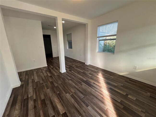 Photo - 1222 SE 10th St