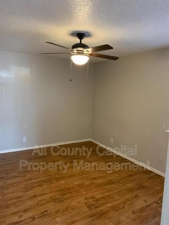 Building Photo - 6504 S 1st St Rental